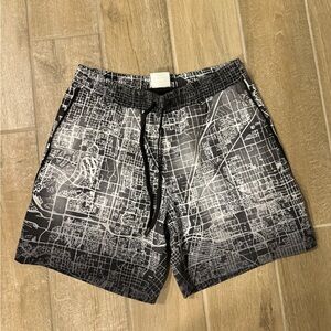 Niyama Sol mens sport shorts size 30 NWOT